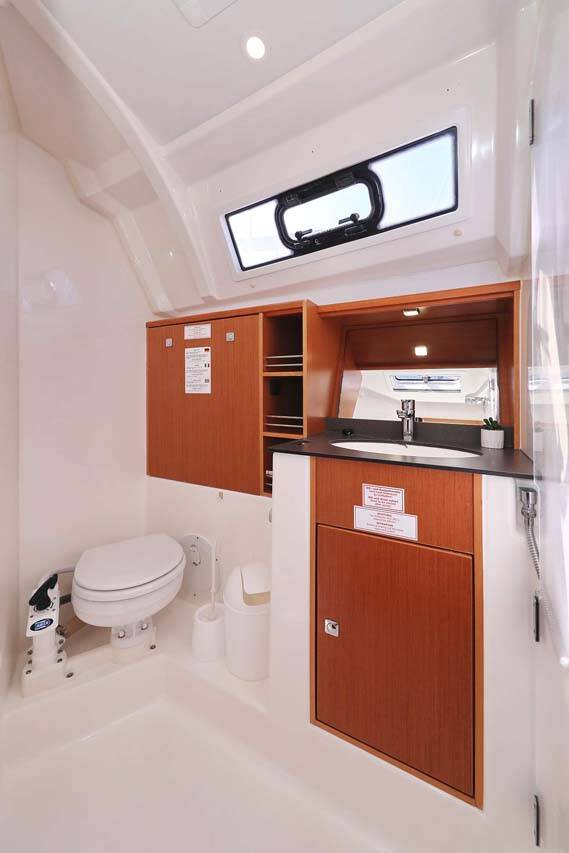 Sailing yacht Bavaria Cruiser 41 Kirka