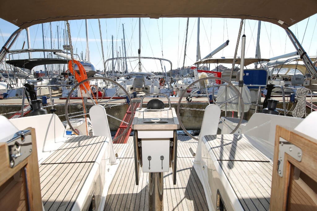 Sailing yacht Bavaria Cruiser 41 Morellina
