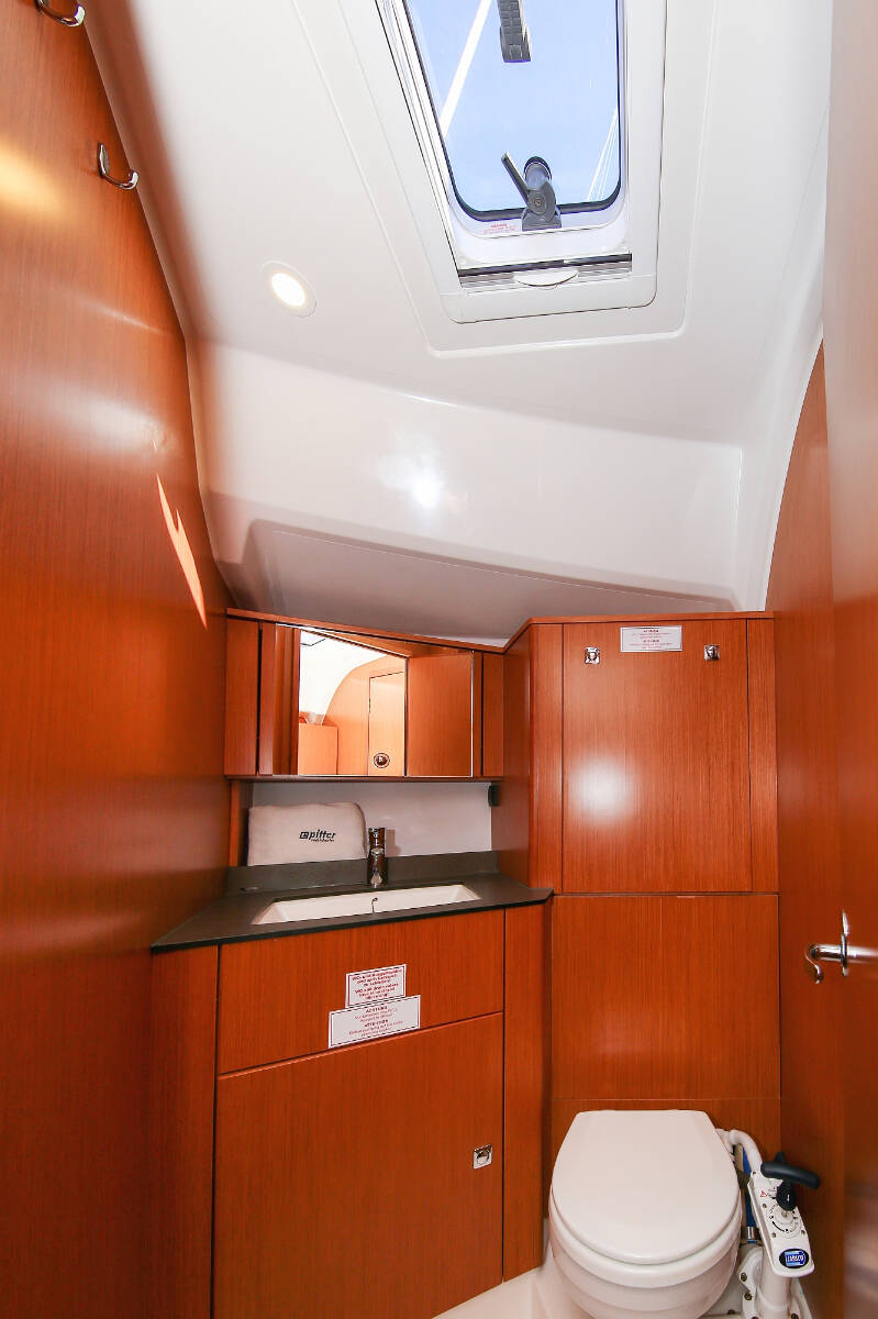 Sailing yacht Bavaria Cruiser 41 Morellina