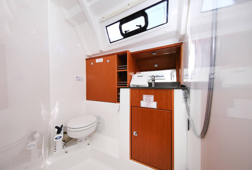 Sailing yacht Bavaria Cruiser 41 Morellina
