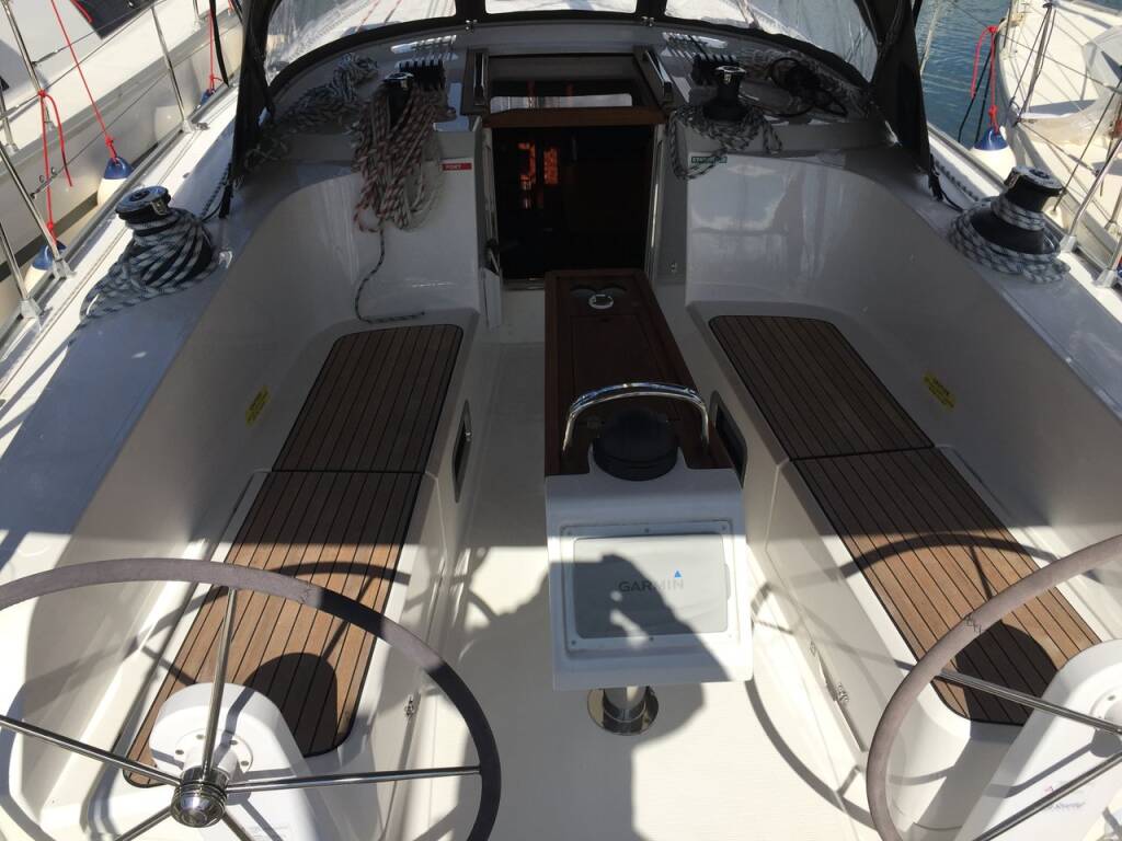 Segelyachten Bavaria Cruiser 41 Anemoessa