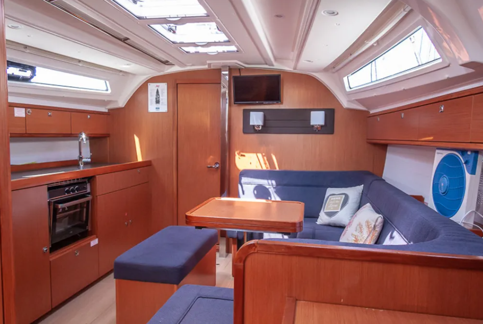 Sailing yacht Bavaria Cruiser 41 Quintessa