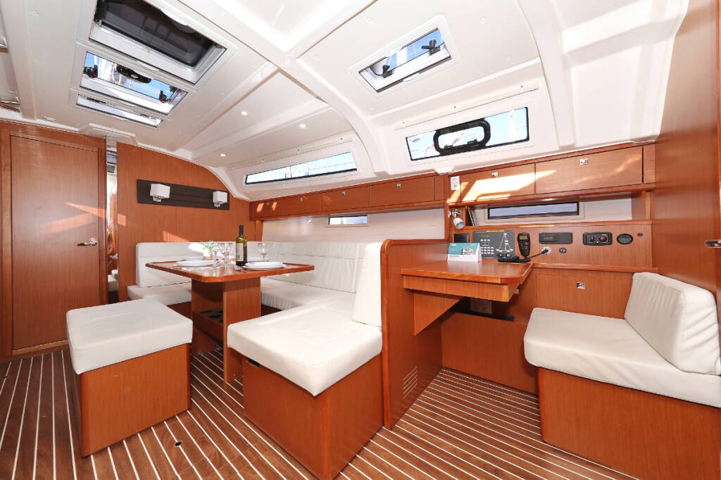 Sailing yacht Bavaria Cruiser 41 Aquarius