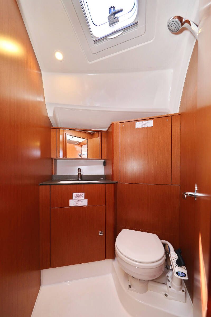 Sailing yacht Bavaria Cruiser 41 Aquarius