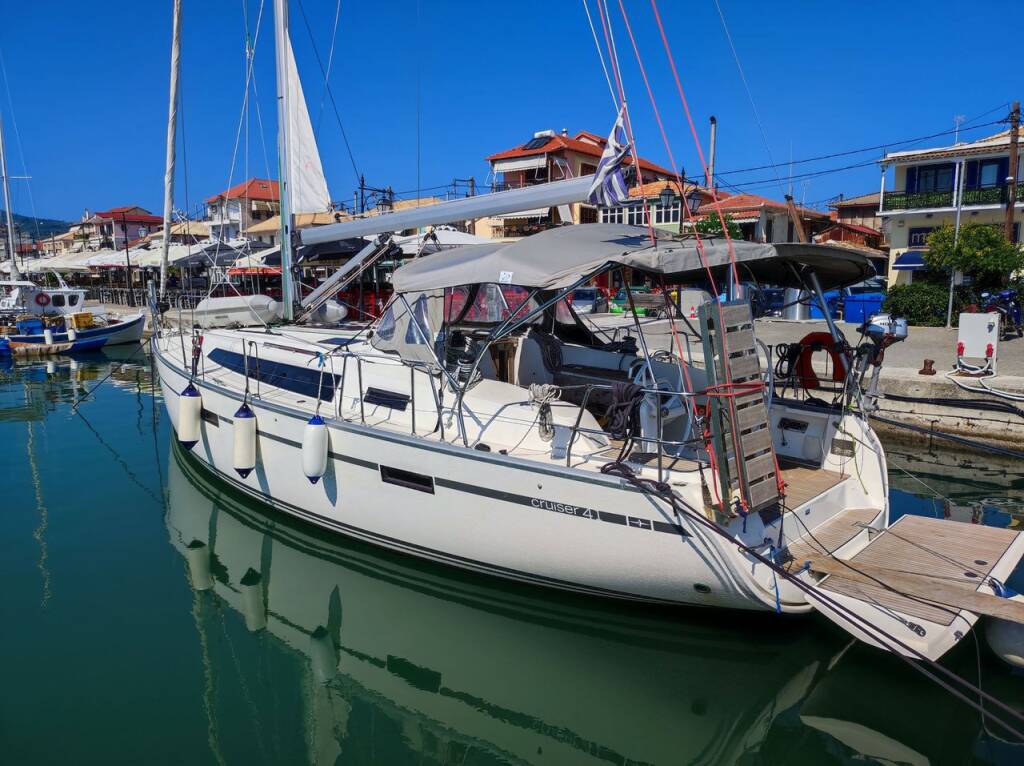 Sailing yacht Bavaria Cruiser 41 Ioli