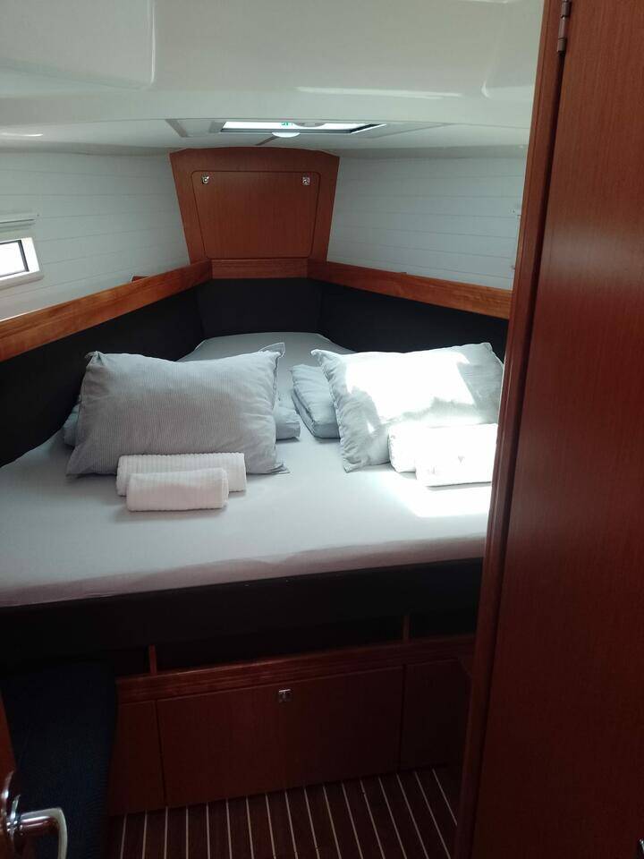 Sailing yacht Bavaria Cruiser 41 Summer elli