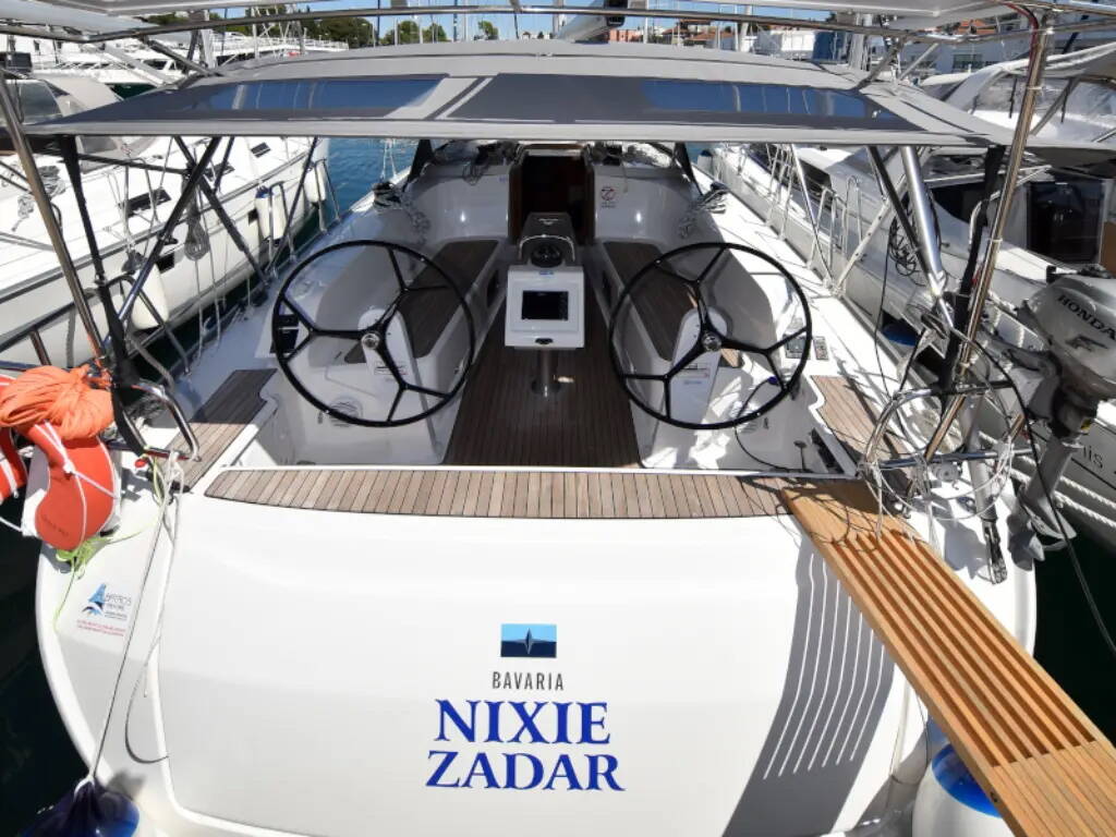 Sailing yacht Bavaria Cruiser 41 Nixie