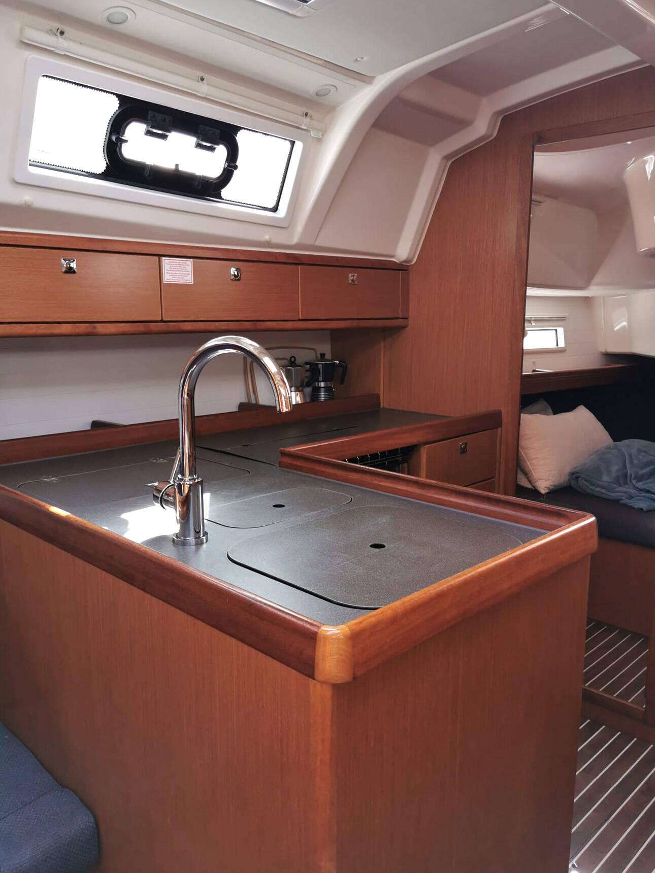 Sailing yacht Bavaria Cruiser 41 ECONOMY