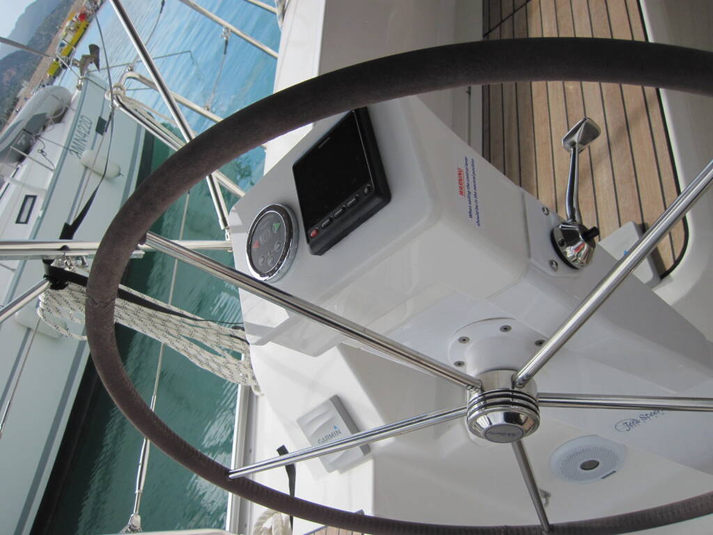 Sailing yacht Bavaria Cruiser 41 ECONOMY