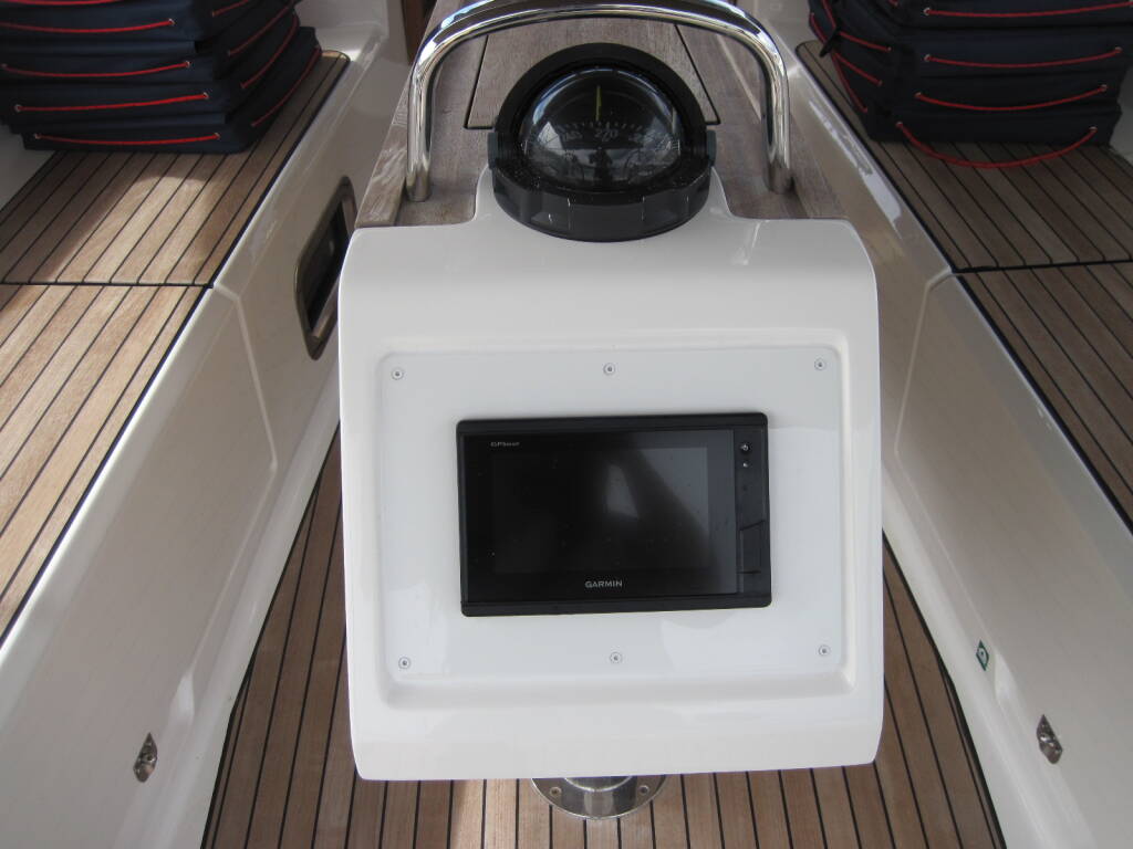 Sailing yacht Bavaria Cruiser 41 ECONOMY