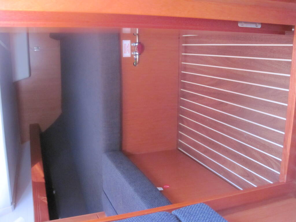 Sailing yacht Bavaria Cruiser 41 ECONOMY