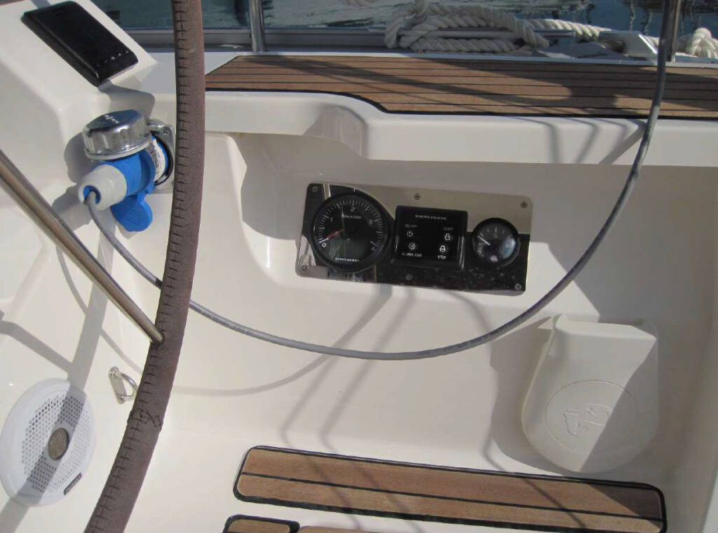 Sailing yacht Bavaria Cruiser 41 ECONOMY