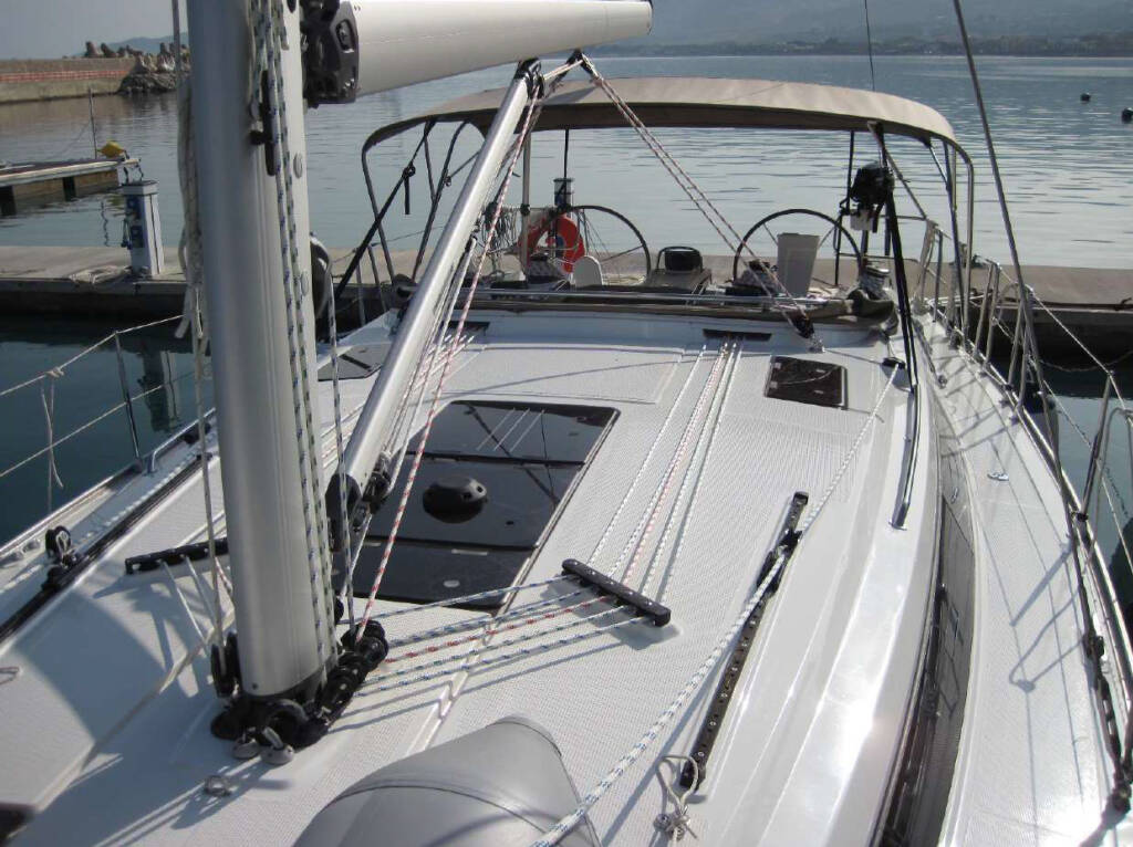 Sailing yacht Bavaria Cruiser 41 ECONOMY