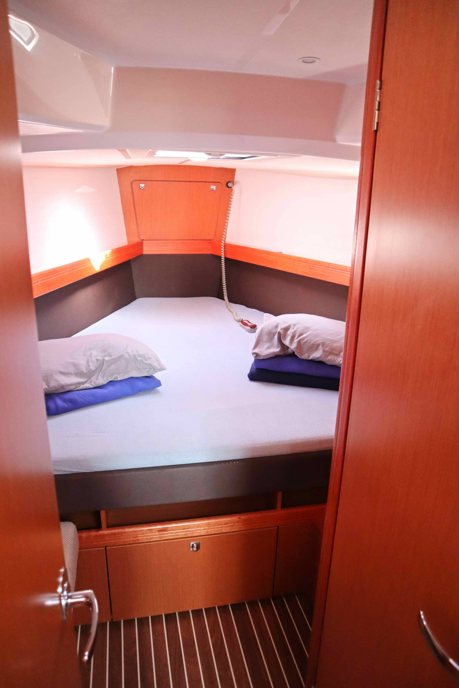 Sailing yacht Bavaria Cruiser 41 ECONOMY