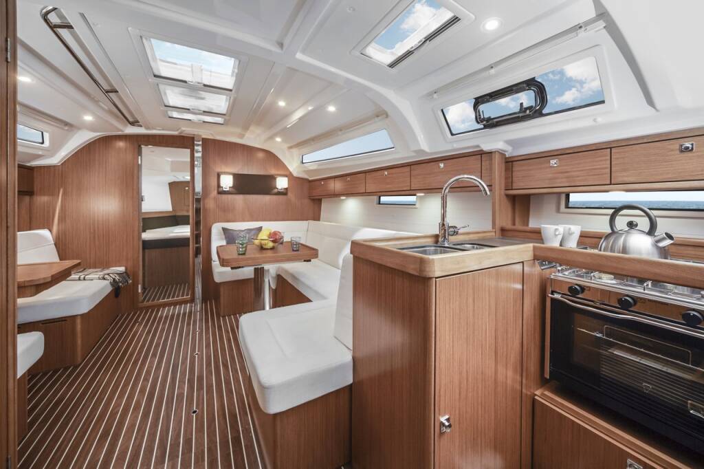 Sailing yacht Bavaria Cruiser 41 Miber Rhea