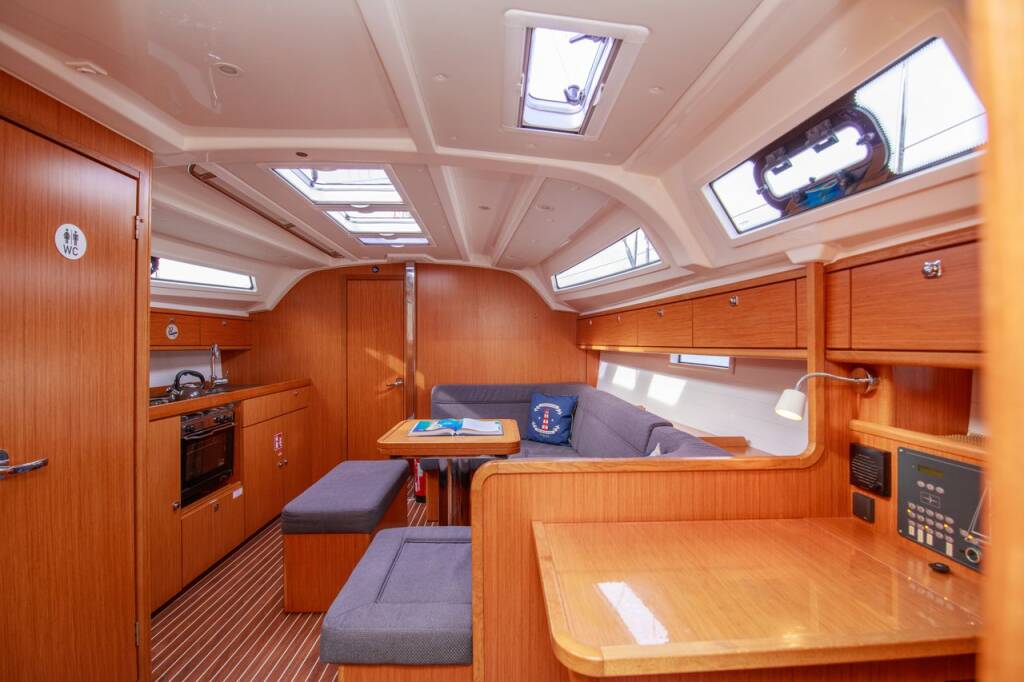 Sailing yacht Bavaria Cruiser 41 Tangram