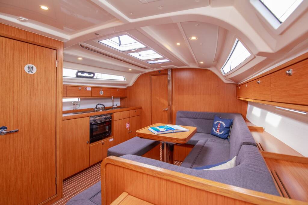 Sailing yacht Bavaria Cruiser 41 Tangram