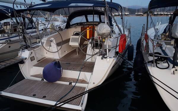 Bavaria Cruiser 41 Marea Lefkas main port