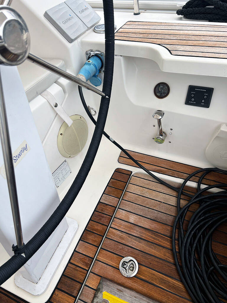 Sailing yacht Bavaria Cruiser 41 Levant
