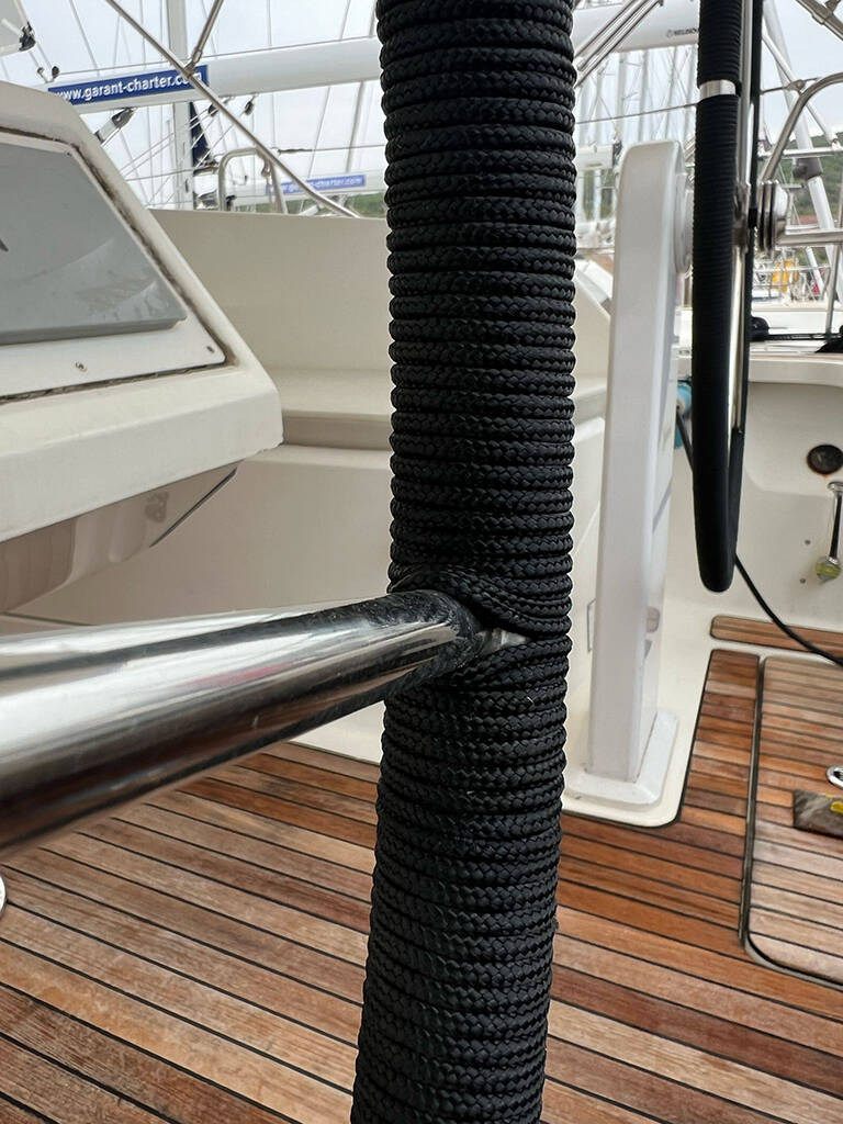Sailing yacht Bavaria Cruiser 41 Levant