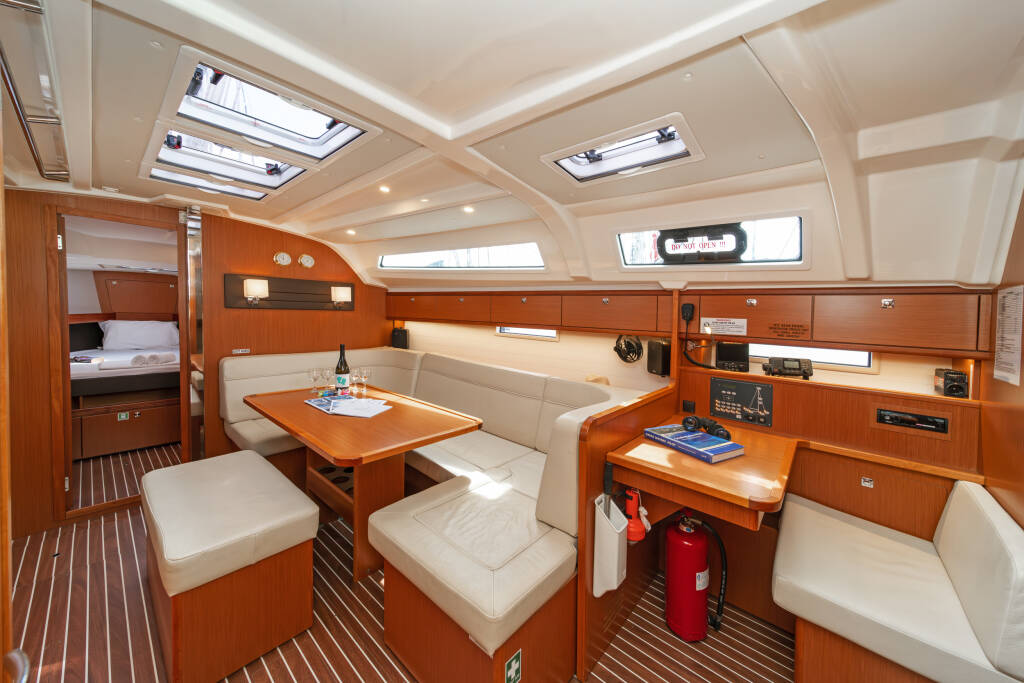 Segelyachten Bavaria Cruiser 41 Laertis