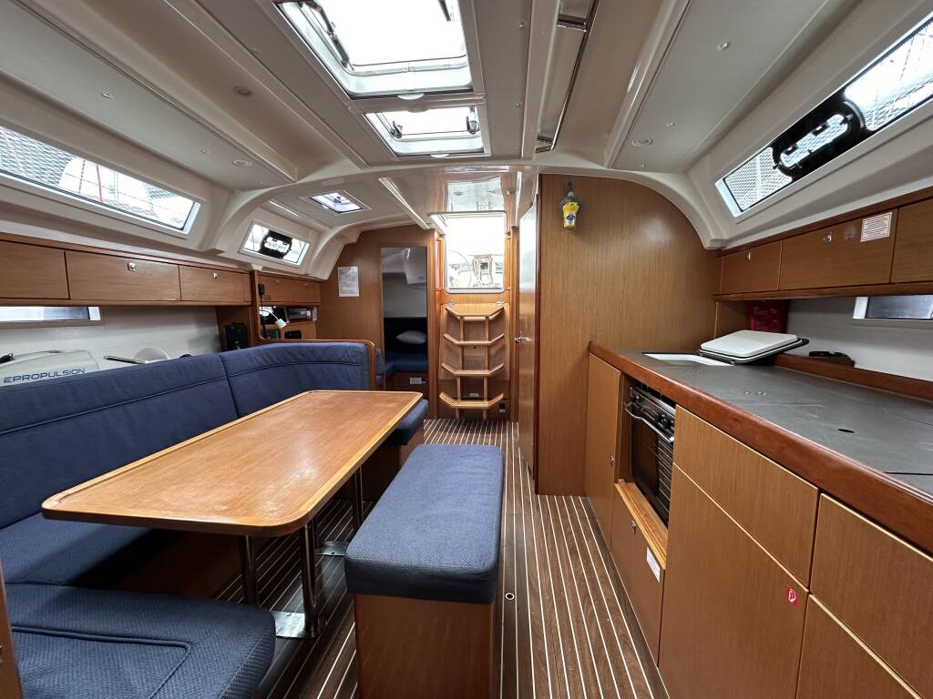 Segelyachten Bavaria Cruiser 41 