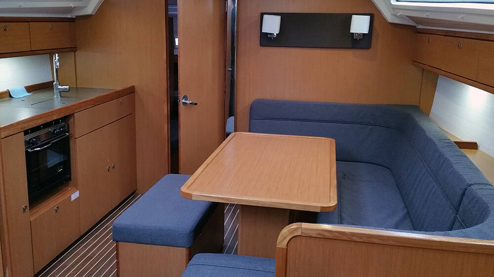 Sailing yacht Bavaria Cruiser 41 Fireball