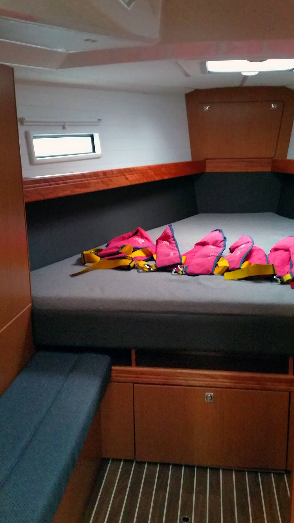 Sailing yacht Bavaria Cruiser 41 Fireball