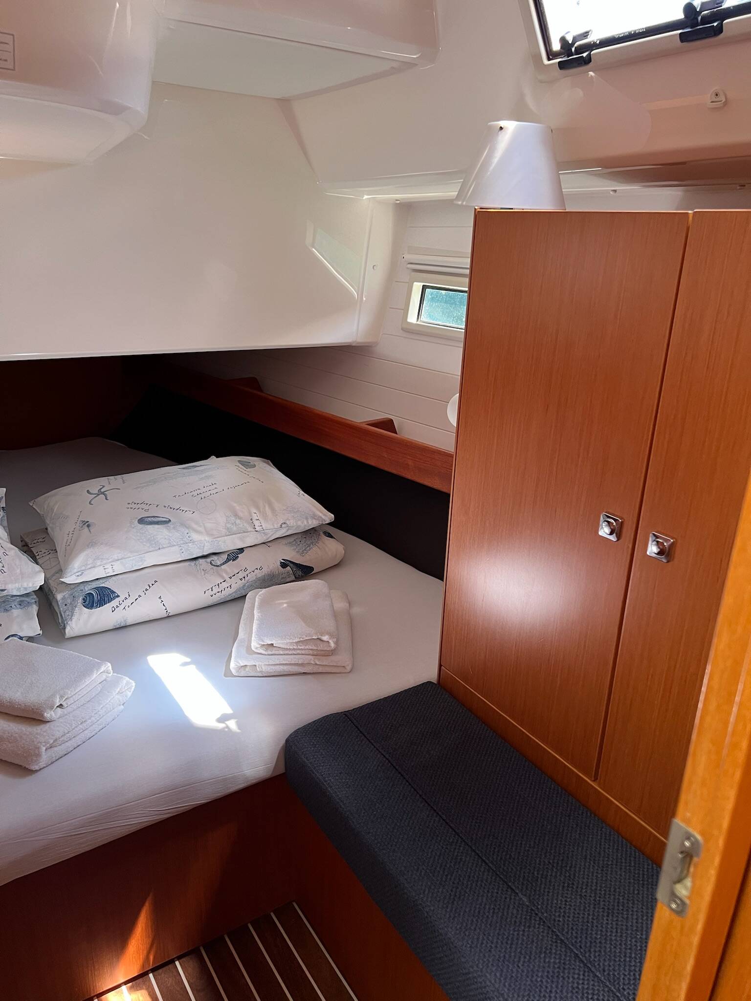 Sailing yacht Bavaria Cruiser 41 Enja
