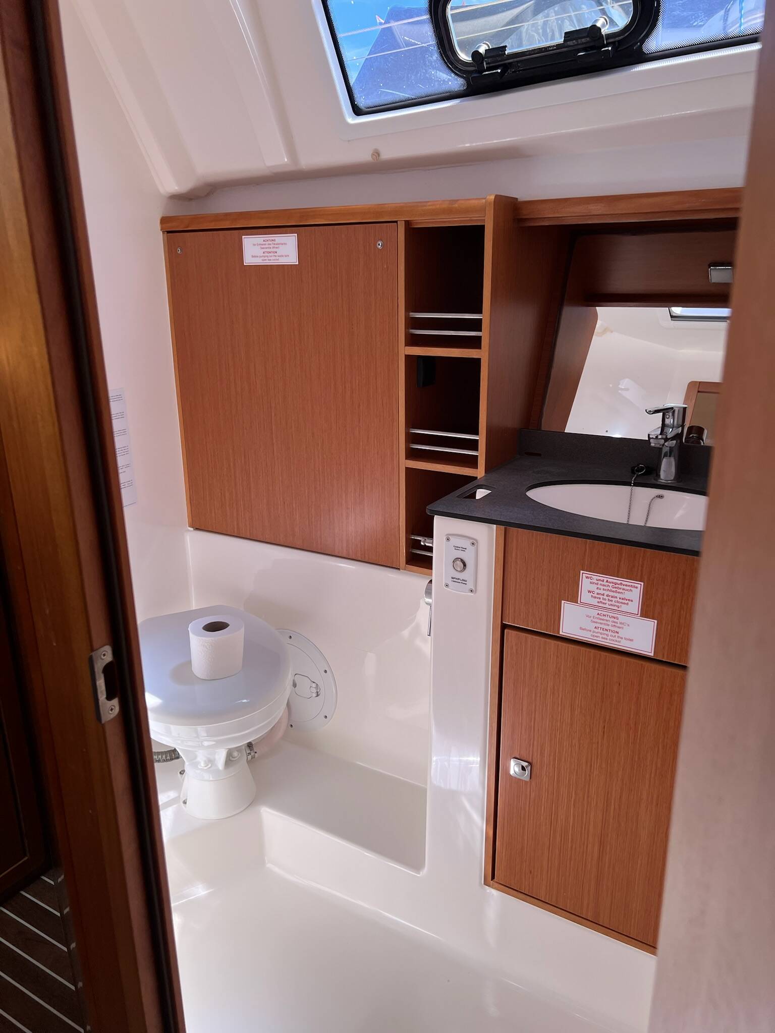 Sailing yacht Bavaria Cruiser 41 Enja