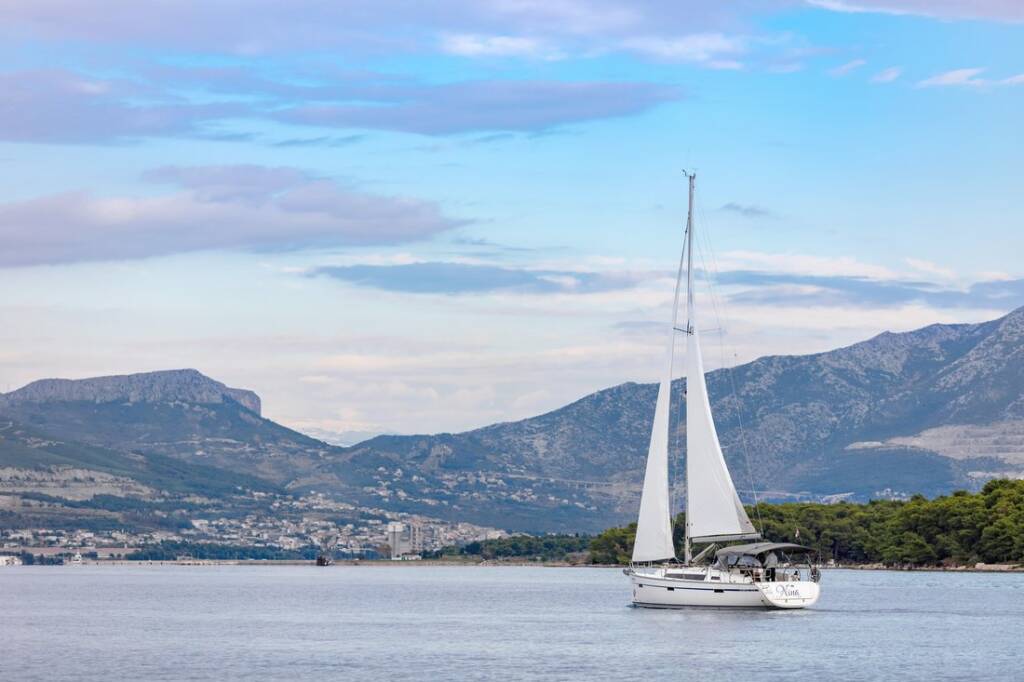 Sailing yacht Bavaria Cruiser 41 Nina