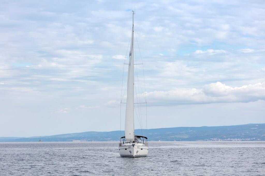 Sailing yacht Bavaria Cruiser 41 Nina