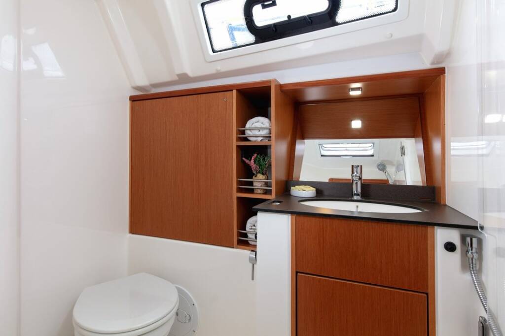 Sailing yacht Bavaria Cruiser 41 Nina