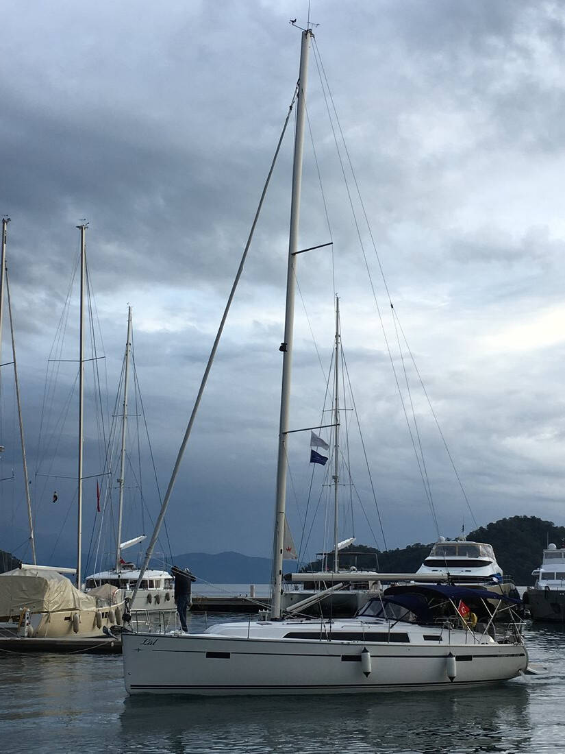 Sailing yacht Bavaria Cruiser 41 Lal