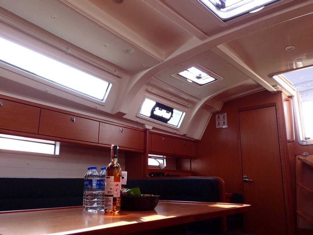 Sailing yacht Bavaria Cruiser 41 Lal