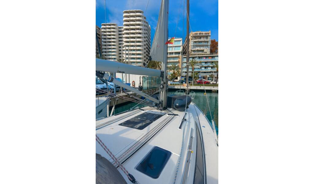 Segelyachten Bavaria Cruiser 41 Bintan