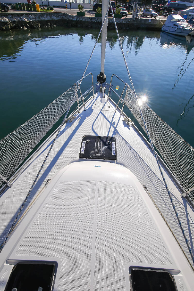 Sailing yacht Bavaria Cruiser 41 