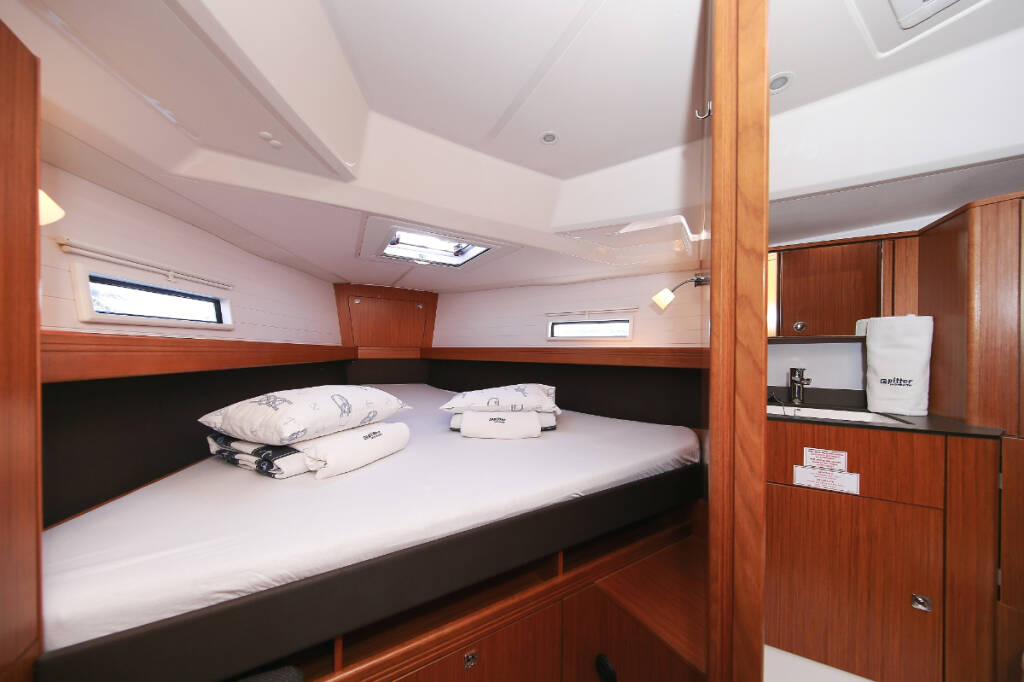 Sailing yacht Bavaria Cruiser 41 