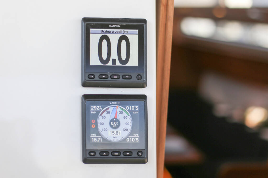Sailing yacht Bavaria Cruiser 41S Kraljevna (19)
