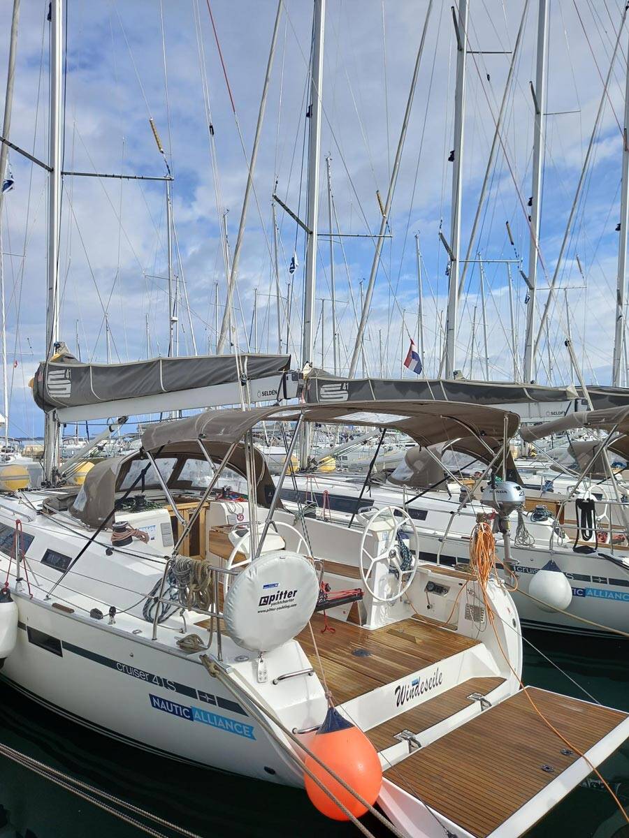 Sailing yacht Bavaria Cruiser 41S WindesEile (20)