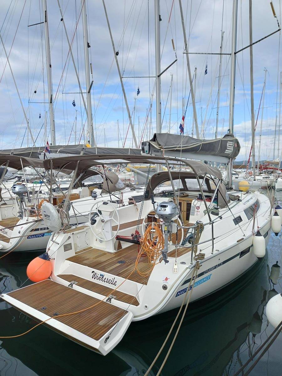 Sailing yacht Bavaria Cruiser 41S WindesEile (20)