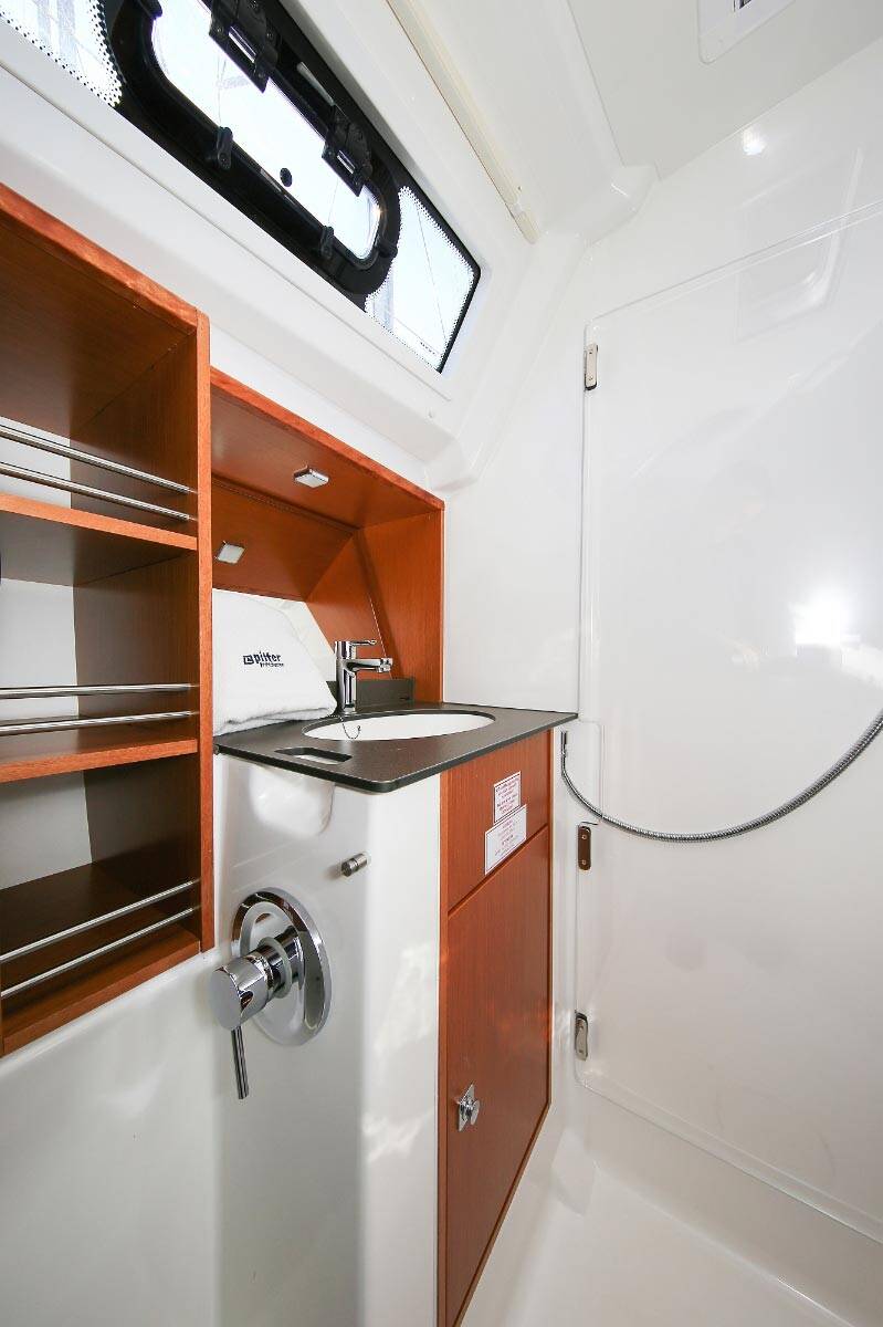 Sailing yacht Bavaria Cruiser 41S WindesEile (20)