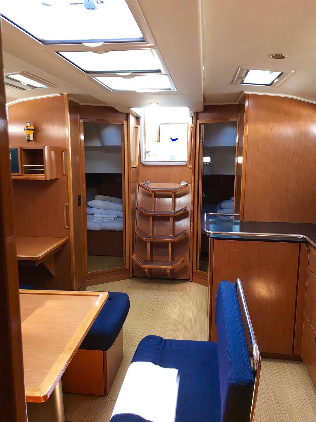 Sailing yacht Bavaria Cruiser 45 Midas