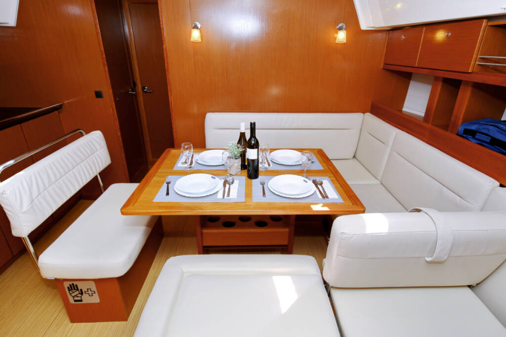 Sailing yacht Bavaria Cruiser 45 Julia III