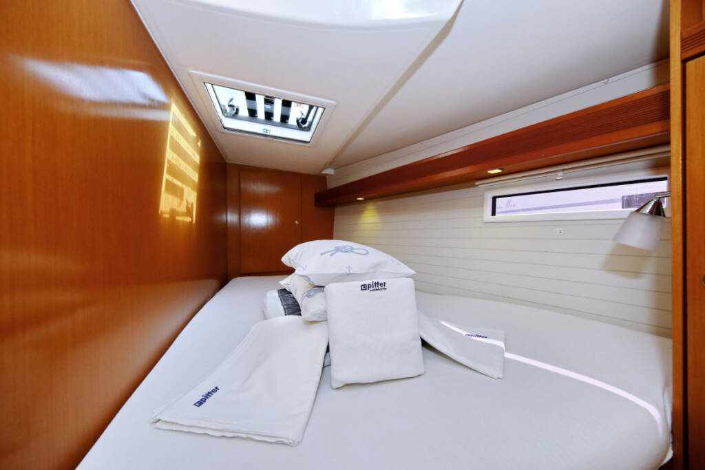 Sailing yacht Bavaria Cruiser 45 Julia III
