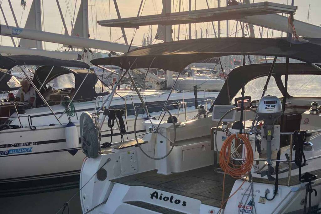Sailing yacht Bavaria Cruiser 45 Aiolos