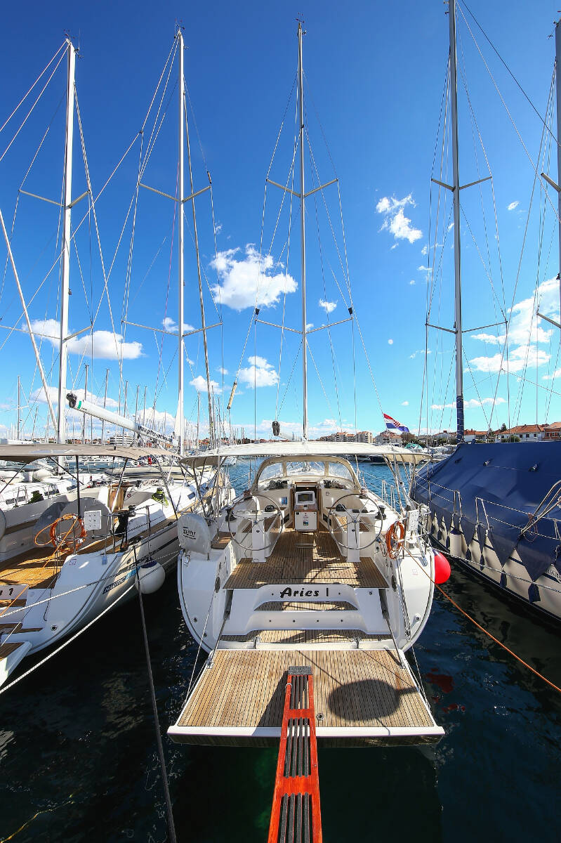 Sailing yacht Bavaria Cruiser 45 Aries
