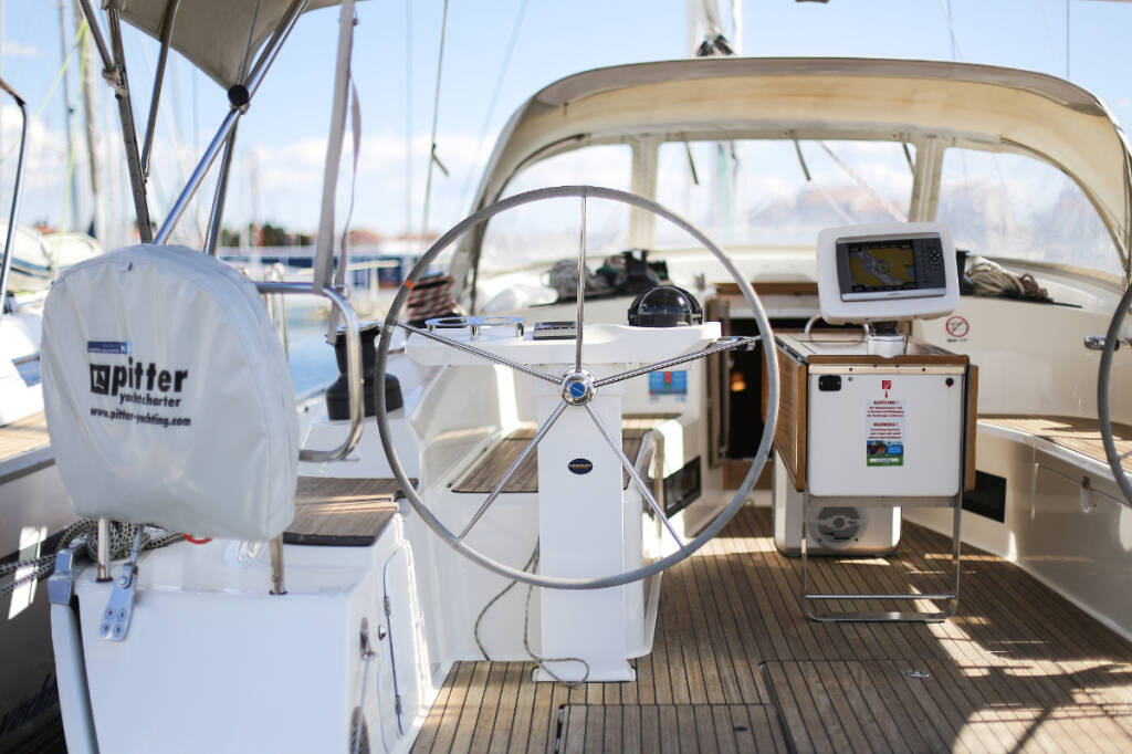 Sailing yacht Bavaria Cruiser 45 Aries