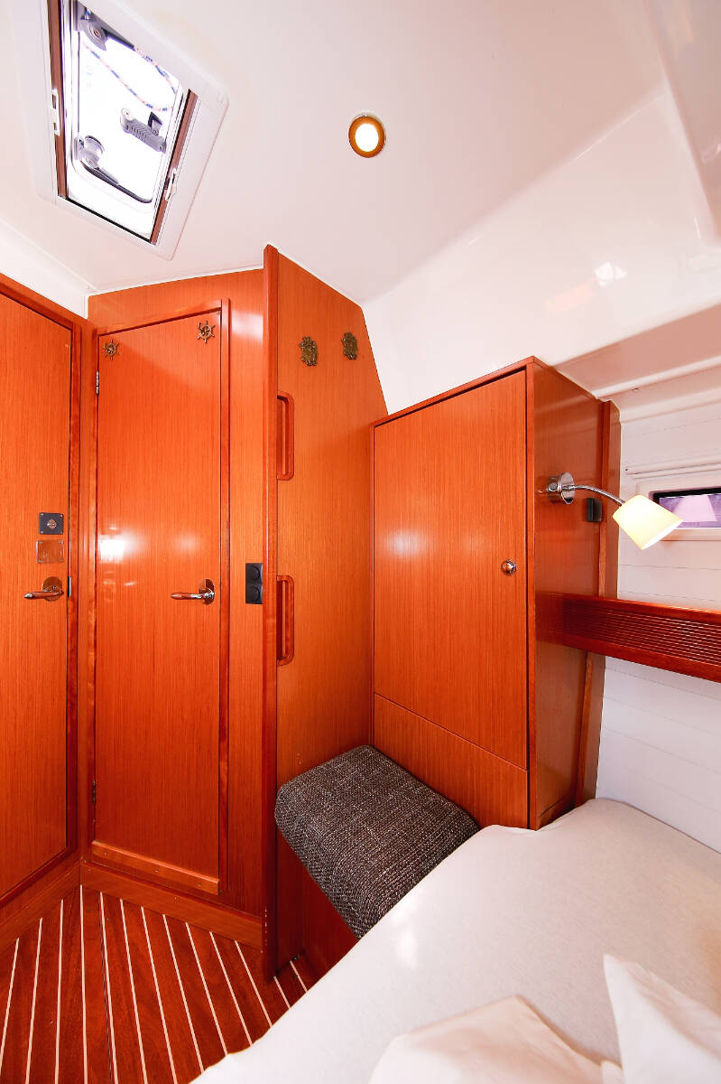Sailing yacht Bavaria Cruiser 45 Aries