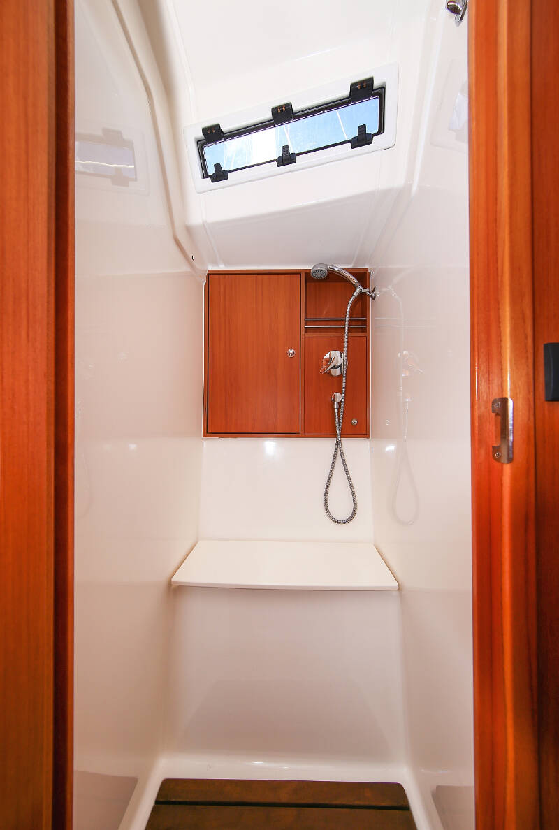 Sailing yacht Bavaria Cruiser 45 Aries